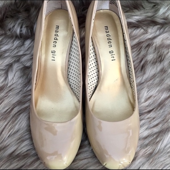 Madden Girl Shoes - Madden Girl Getta Pumps Nude 7.5